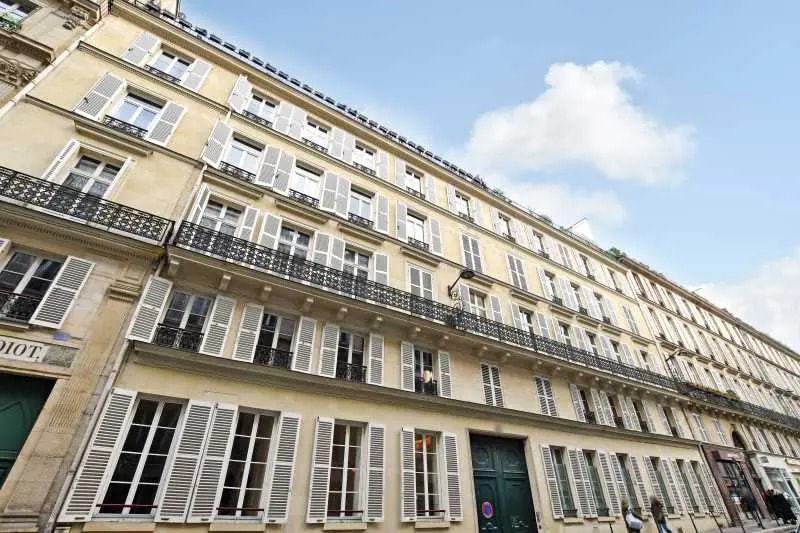 Build-to-Rent in Paris for sale Building Photo- Image 1 of 3