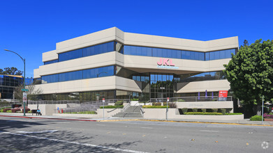 1550 Parkside Dr, Walnut Creek, CA for rent Building Photo- Image 1 of 3