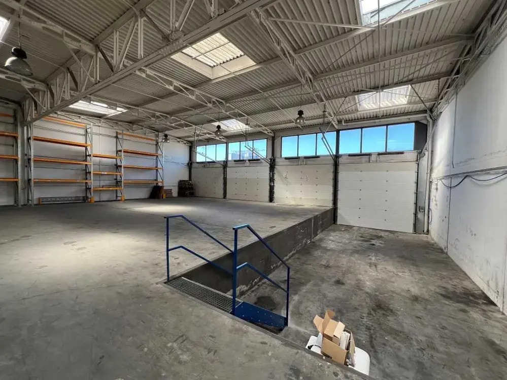 7 Rue Michel Jacquet, Saint-Priest to rent Interior Photo- Image 1 of 4