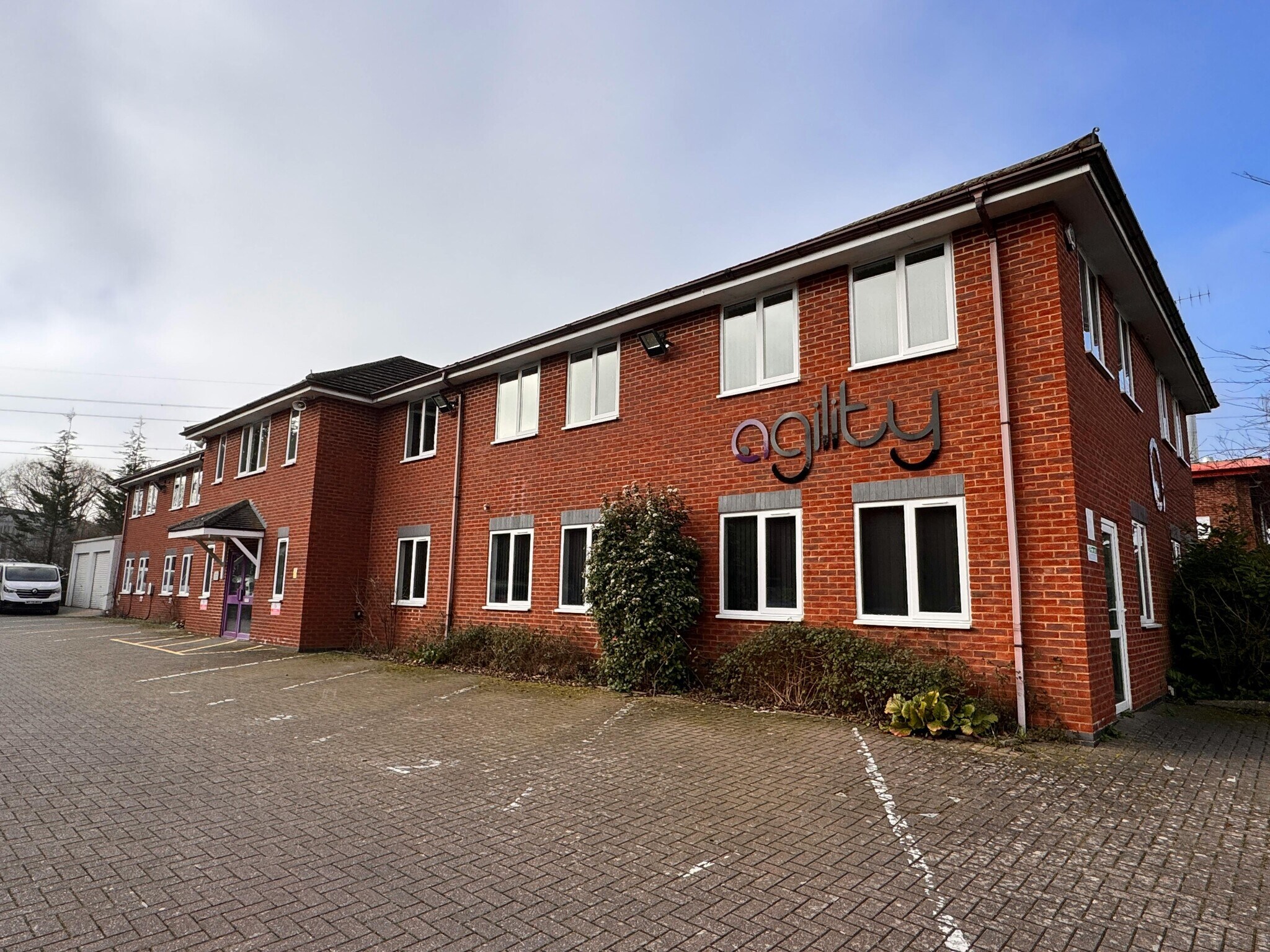 Hanbury Rd, Stoke Prior to rent Building Photo- Image 1 of 10