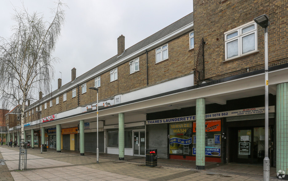 2-20 Farr Ave, Barking for sale - Primary Photo - Image 1 of 1