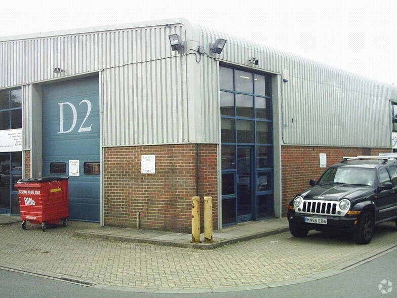 Premier Way, Romsey SO51 9AQ UK