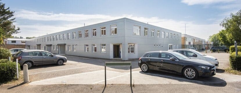 Dedworth Rd, Windsor to rent - Building Photo - Image 2 of 2