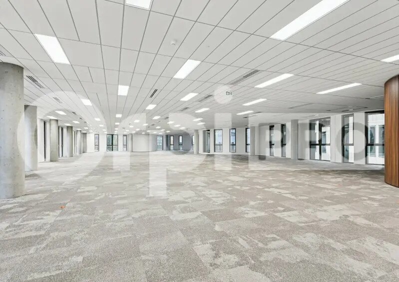 Office in Limonest to rent - Building Photo - Image 1 of 5