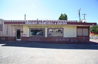 821 Sycamore Ave, Hayward, CA for rent Building Photo- Image 1 of 16