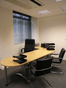 141-142 Fenchurch St, London for sale Interior Photo- Image 1 of 1