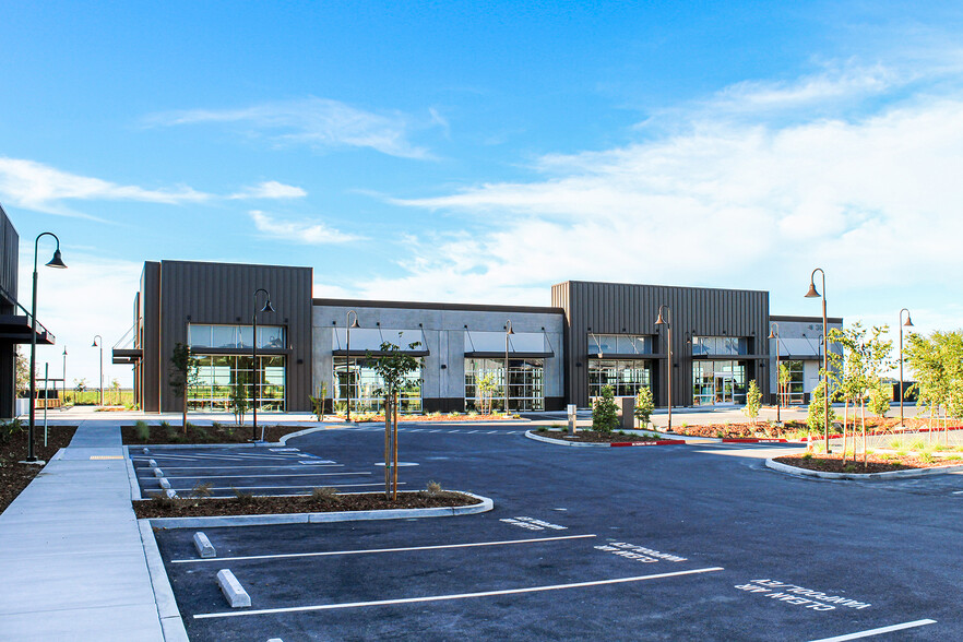 The Offices at Mace Ranch portfolio of 2 properties for sale on LoopNet.co.uk - Building Photo - Image 1 of 3