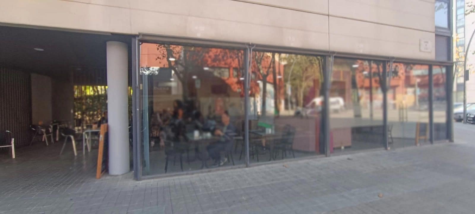 Retail in Barcelona, Barcelona to rent Interior Photo- Image 1 of 3