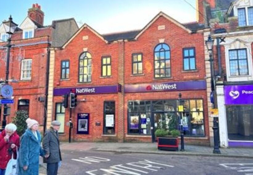 159 High St, Rickmansworth, WD3 1AR Retail for Sale UK