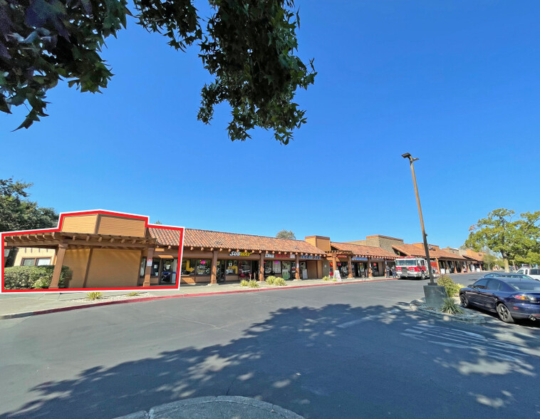 441 Stony Point Rd, Santa Rosa, CA for rent - Building Photo - Image 1 of 4