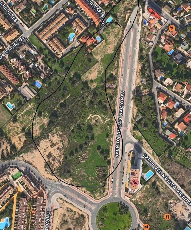 Land in Alicante (Alacant), Alicante for sale Aerial- Image 1 of 2