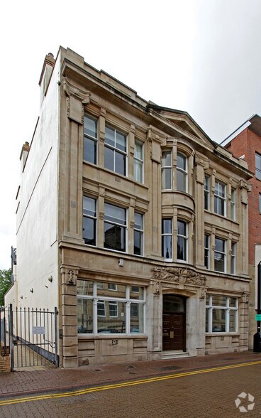 28-29 Mount Stuart Sq, Cardiff to rent - Primary Photo - Image 1 of 2