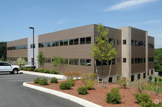 More details for 1300 Highland Corporate Dr, Cumberland, RI - Office for Sale