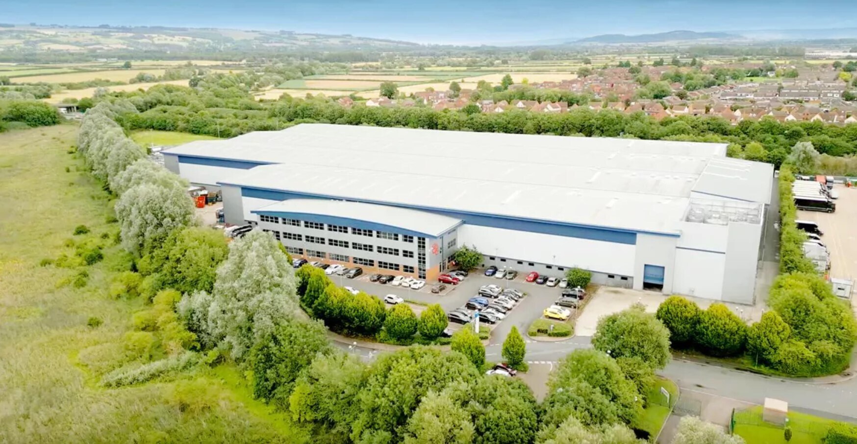 Severn Dr, Tewkesbury to rent Building Photo- Image 1 of 3