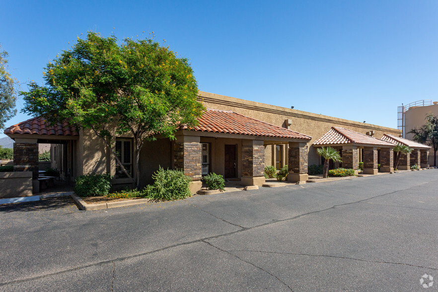 7729 E Greenway Rd, Scottsdale, AZ for sale - Primary Photo - Image 1 of 1