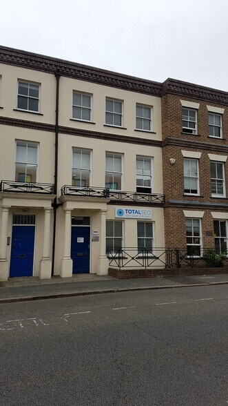 Alexandra Rd, Aldershot for sale - Building Photo - Image 2 of 3