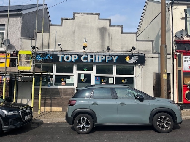 More details for 18a High St, Gilfach Goch - Retail for Sale