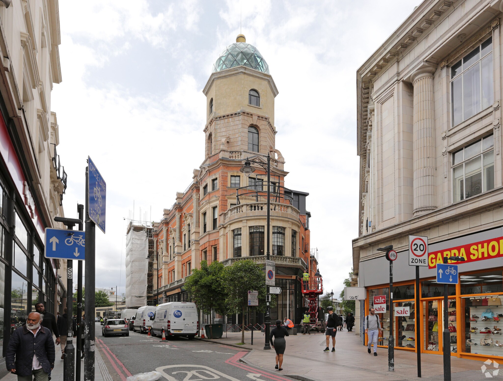 240-250 Ferndale Rd, London for sale Building Photo- Image 1 of 1