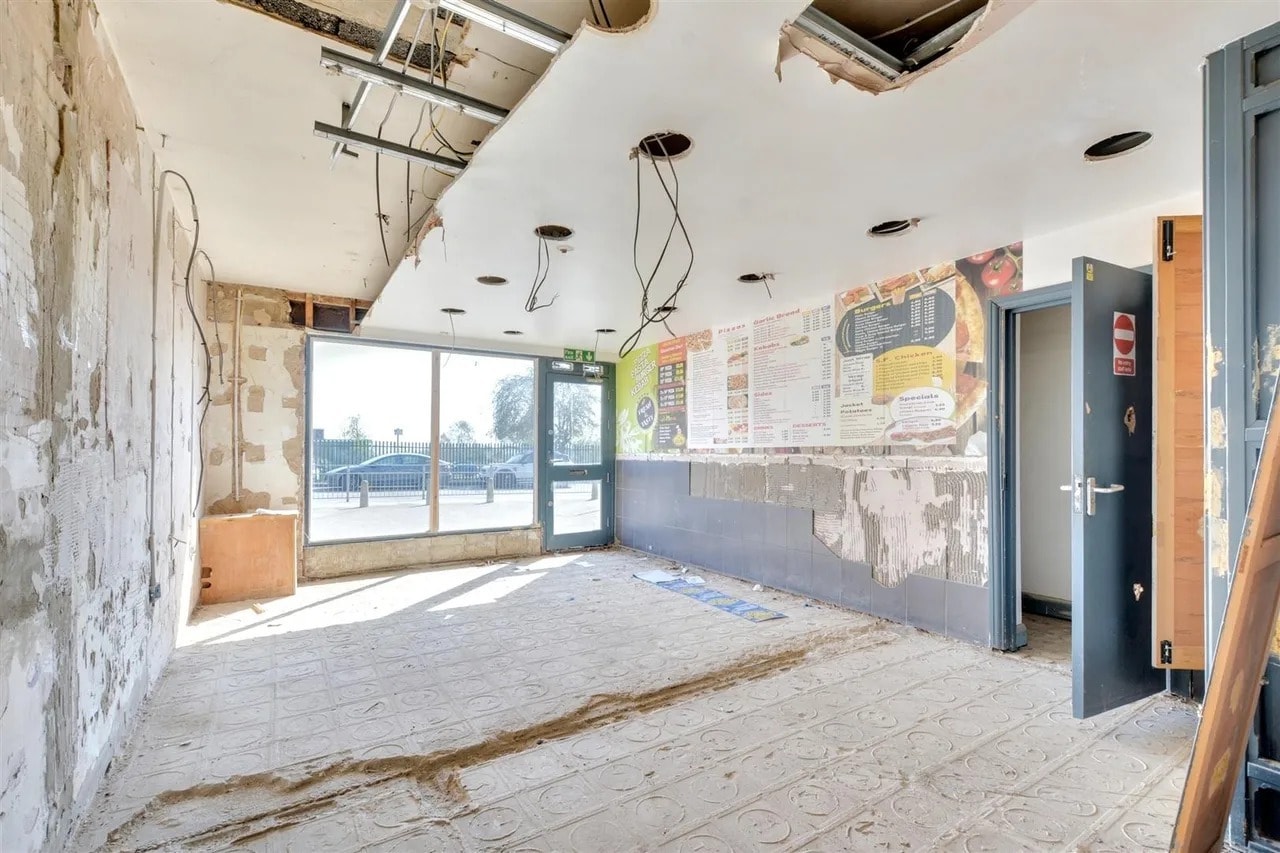 9 Flatts Ln, Calverton to rent Interior Photo- Image 1 of 6