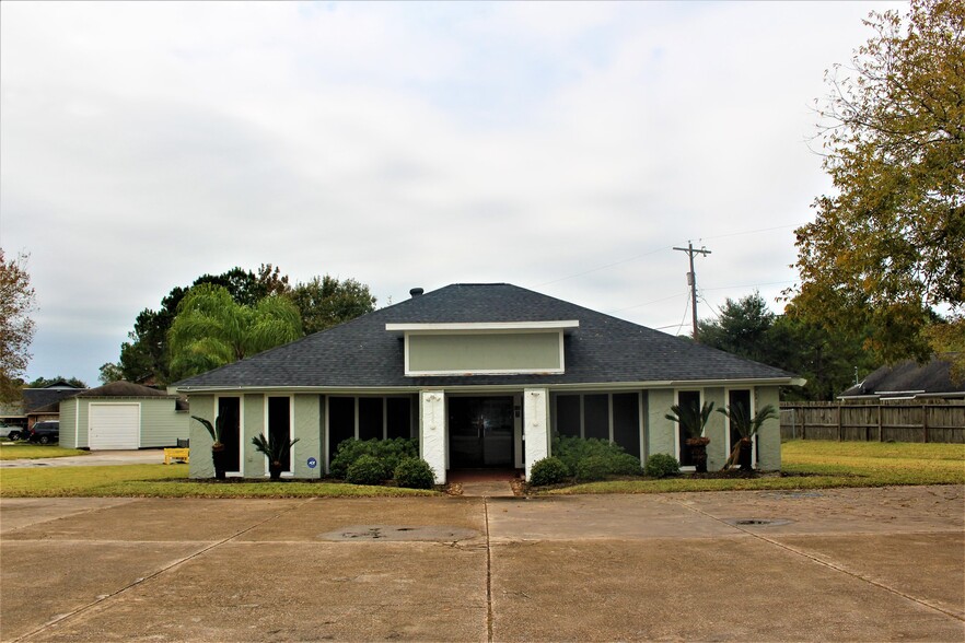 2900 Dickinson Ave, Dickinson, TX for sale - Building Photo - Image 1 of 1