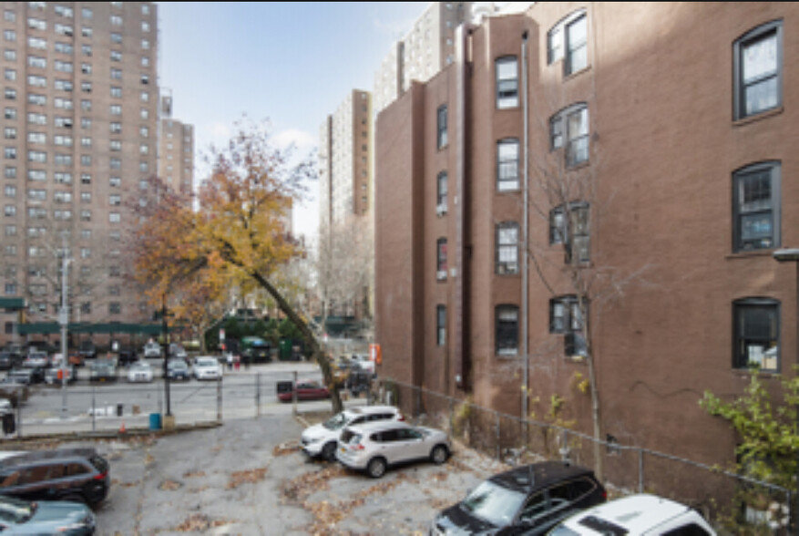 E 115th Street, New York, NY for sale - Building Photo - Image 2 of 2