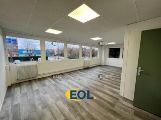 More details for Office, Light Industrial to Rent