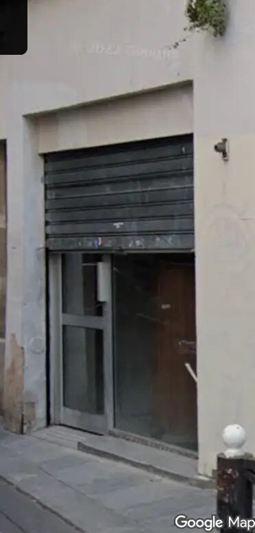 Retail in Paris to rent Building Photo- Image 1 of 3