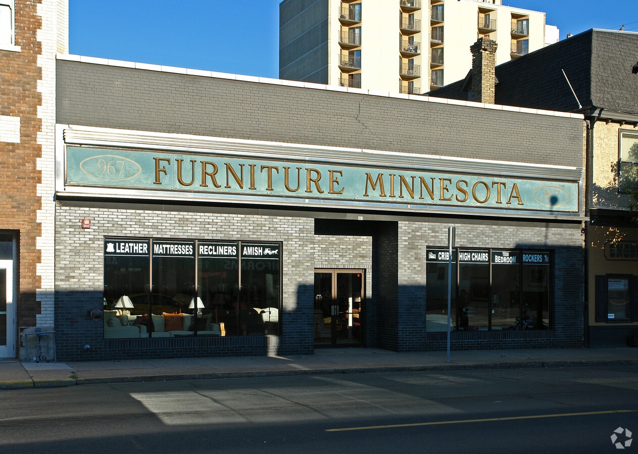 967 Payne Ave, Saint Paul, MN 55130 UK