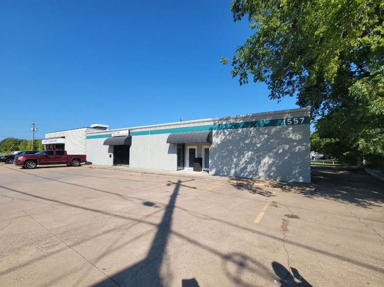 1557 E Broad St, Mansfield, TX for sale - Building Photo - Image 1 of 10