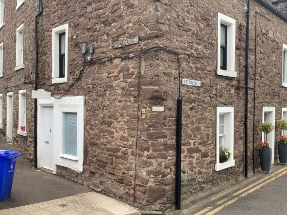 9 Stirling Rd, Dunblane for sale Building Photo- Image 1 of 1