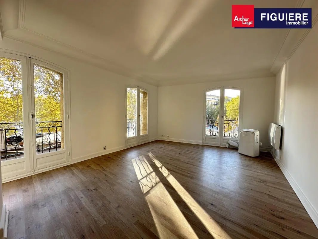 Office in Aix-en-Provence to rent Interior Photo- Image 1 of 7