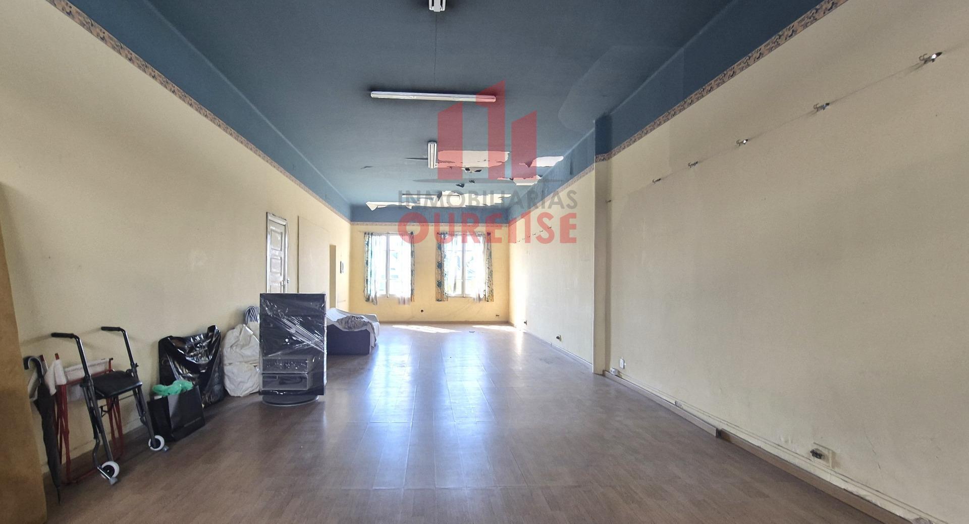 Retail in Ourense, Orense to rent Building Photo- Image 1 of 9