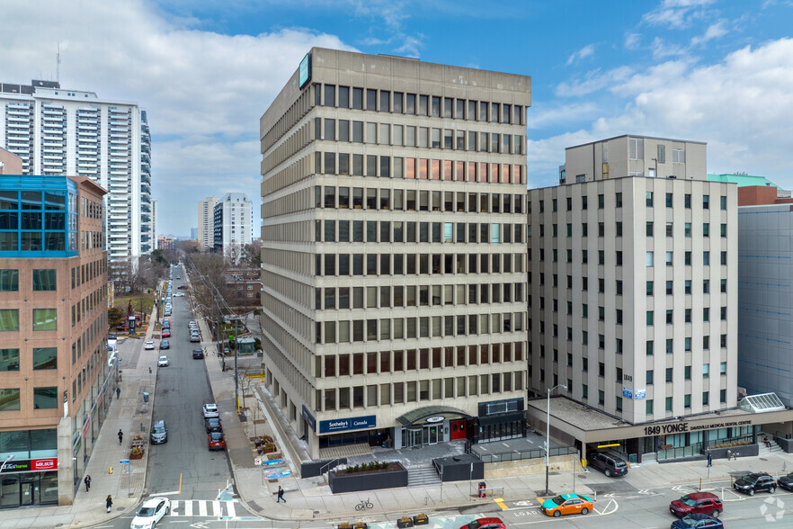 1867 Yonge St, Toronto, ON for rent - Building Photo - Image 1 of 5