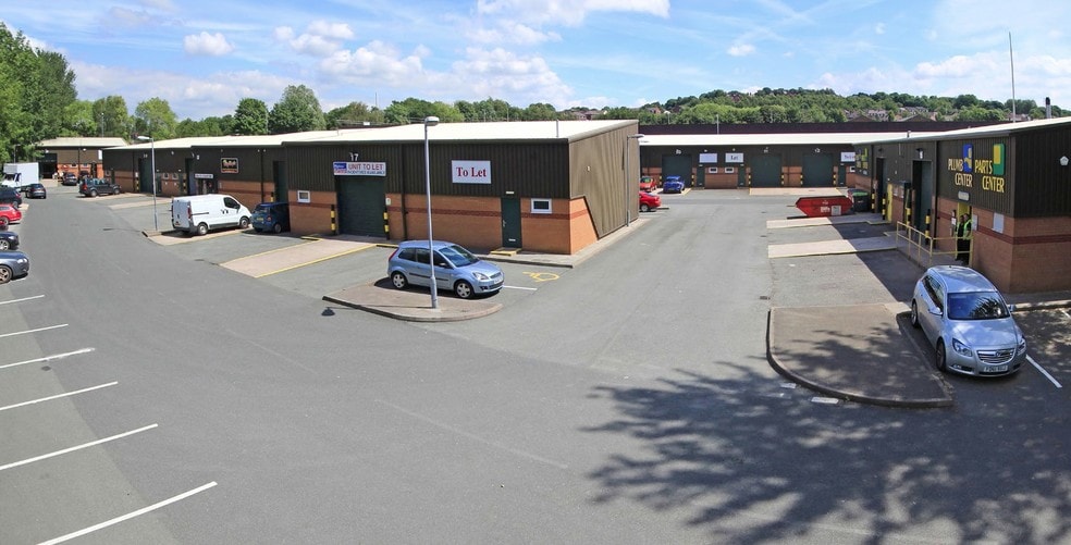 Pimlico Rd, Runcorn to rent - Building Photo - Image 3 of 13