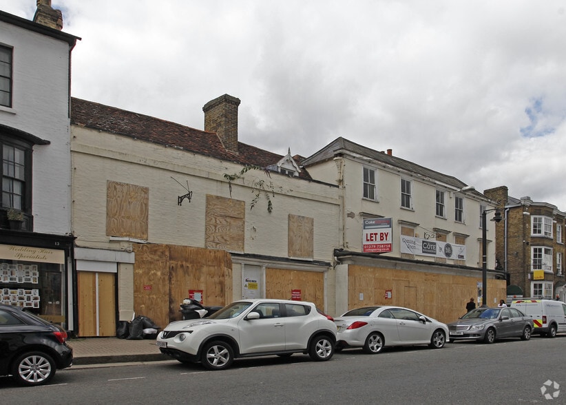 15 North St, Bishop's Stortford to rent - Building Photo - Image 3 of 3