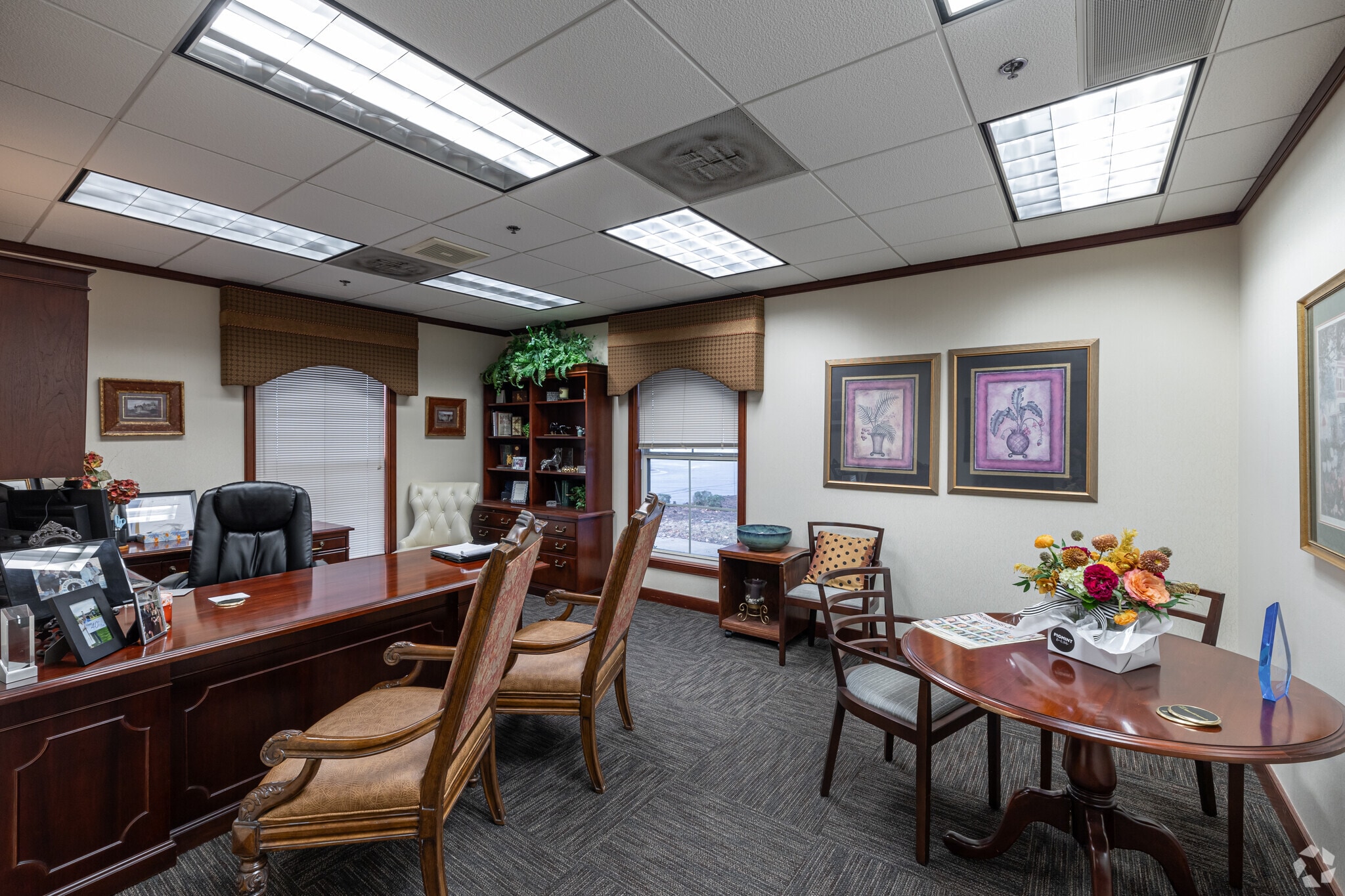 5212 Village Pky, Rogers, AR to rent Interior Photo- Image 1 of 5