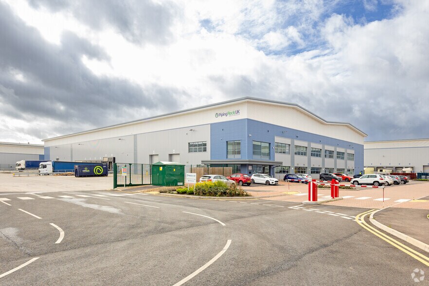 Sunningdale Rd, Leicester for sale - Primary Photo - Image 1 of 1