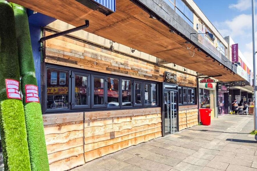 54-56 Wallasey Rd, Wallasey for sale - Building Photo - Image 1 of 3