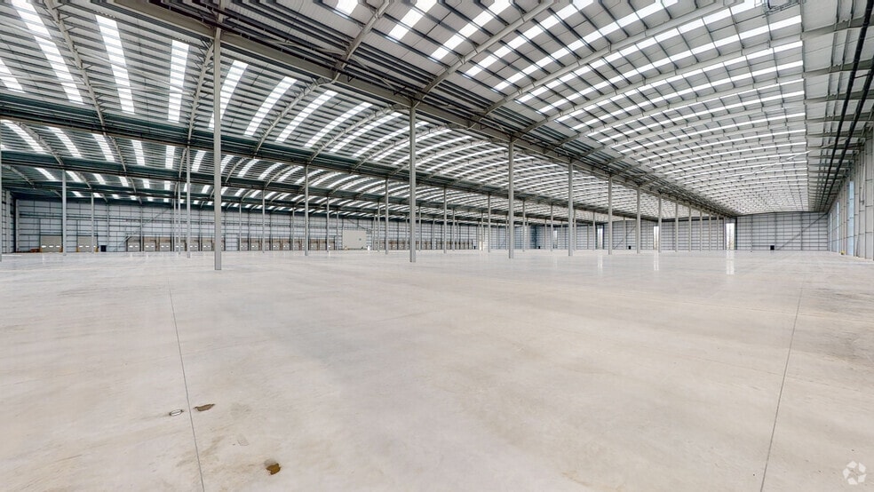 Lincoln Green Way, Finningley to rent - Matterport 3D Scan - Image 2 of 24