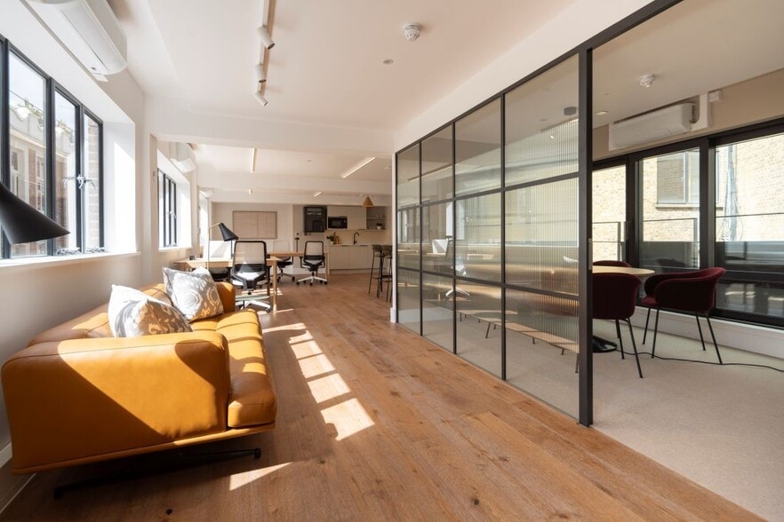 20 Fouberts Pl, London to rent - Other - Image 3 of 9