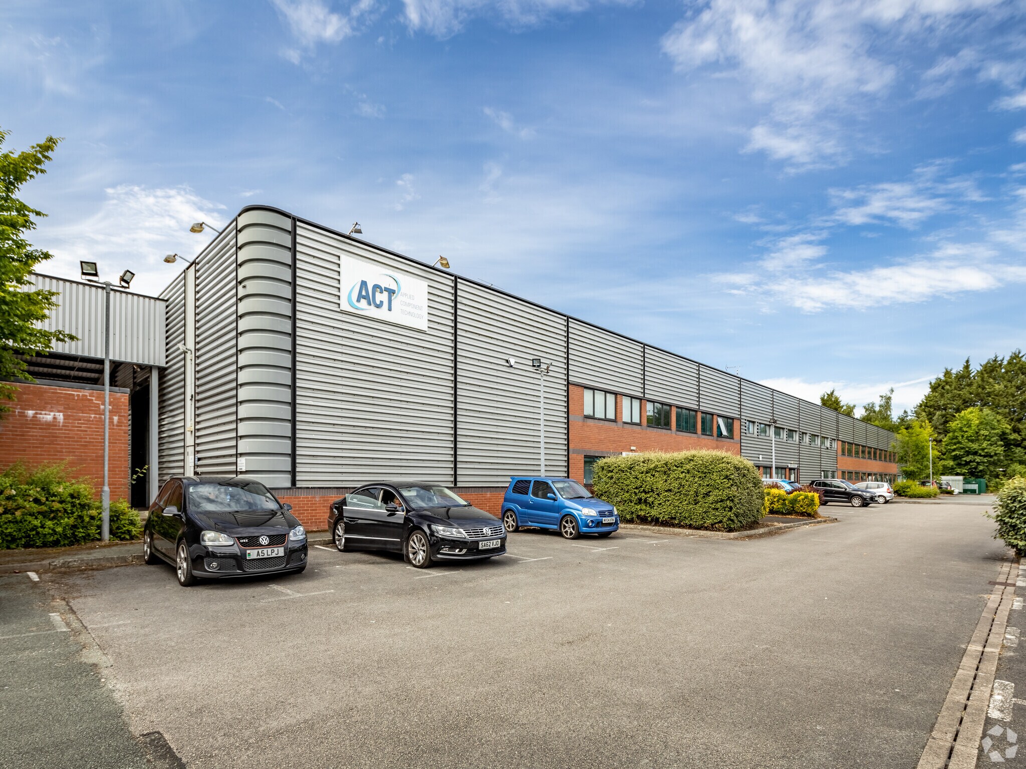 54 Clywedog Rd S, Wrexham for sale Primary Photo- Image 1 of 1