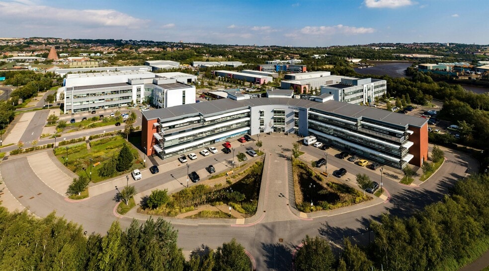 Goldcrest Way, Newcastle Upon Tyne for rent - Building Photo - Image 2 of 9