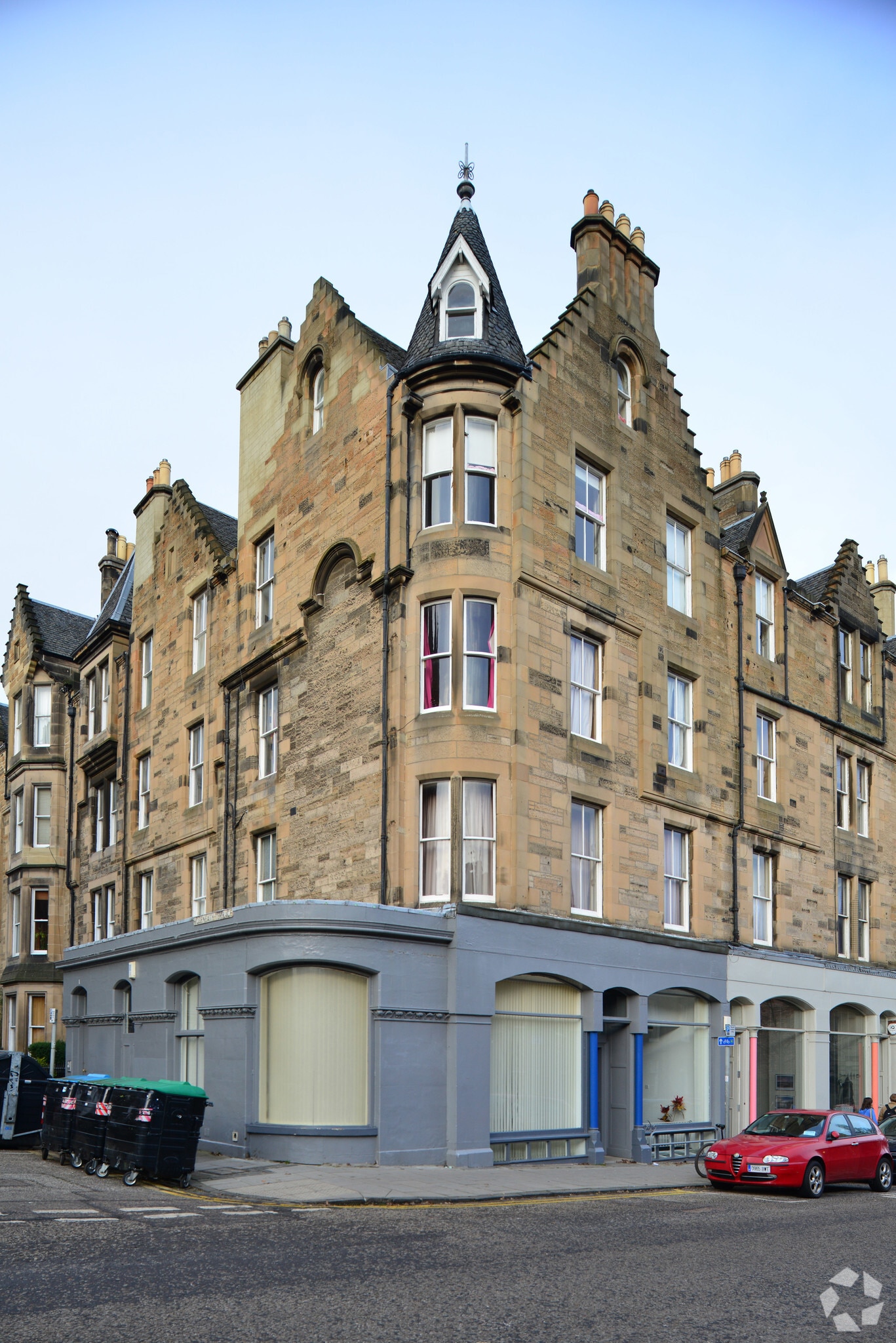 32 Argyle Pl, Edinburgh to rent Primary Photo- Image 1 of 5