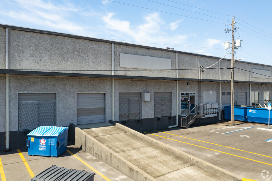 4701-4775 Distribution Dr, Tampa, FL for rent - Building Photo - Image 3 of 6