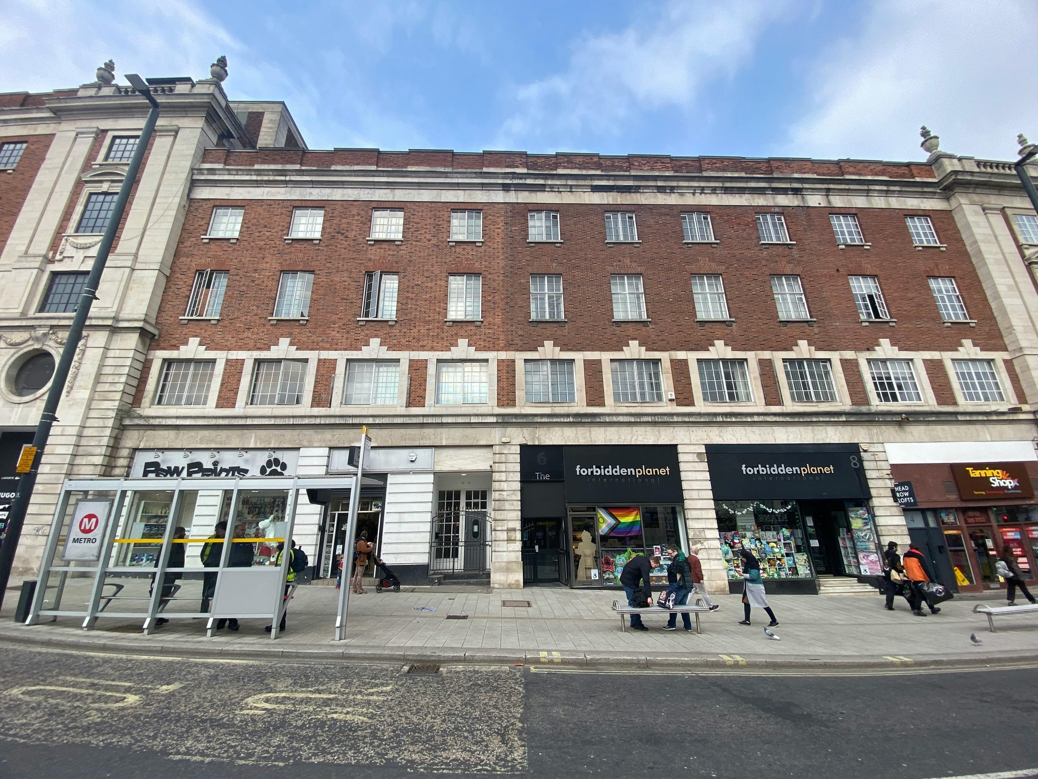 6-8 The Headrow, Leeds for sale Primary Photo- Image 1 of 2