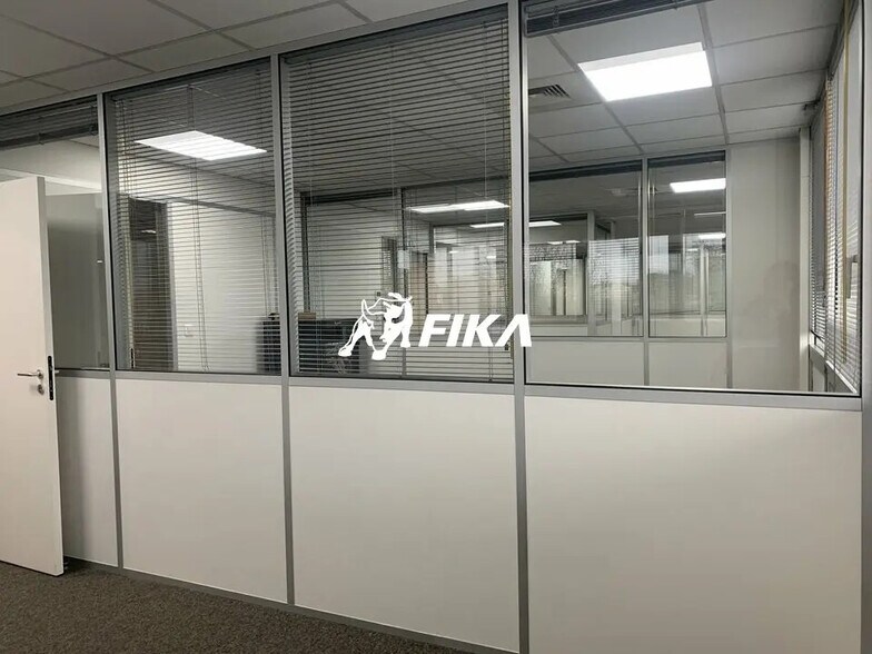 Office in Toulouse to rent - Building Photo - Image 3 of 6