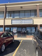 3323-3391 N Hwy 67, Florissant, MO for rent Building Photo- Image 1 of 10