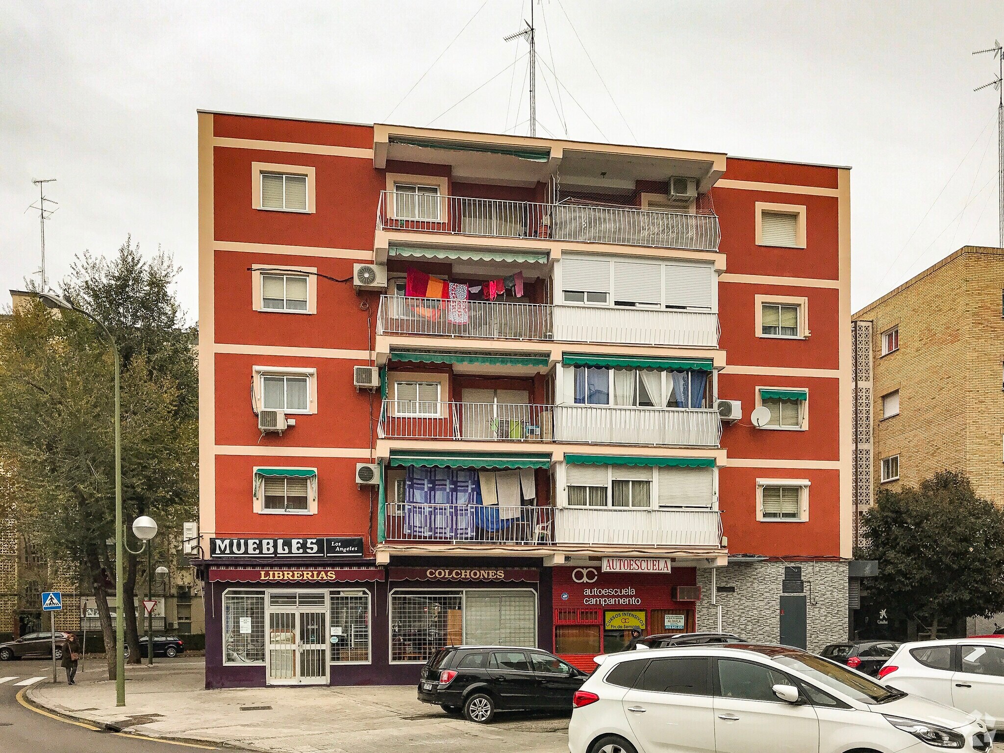 Paseo Arroyomolinos, 5, Móstoles, Madrid to rent Primary Photo- Image 1 of 2