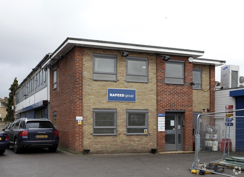 106 Lower Addiscombe Rd, Croydon for sale - Primary Photo - Image 1 of 1