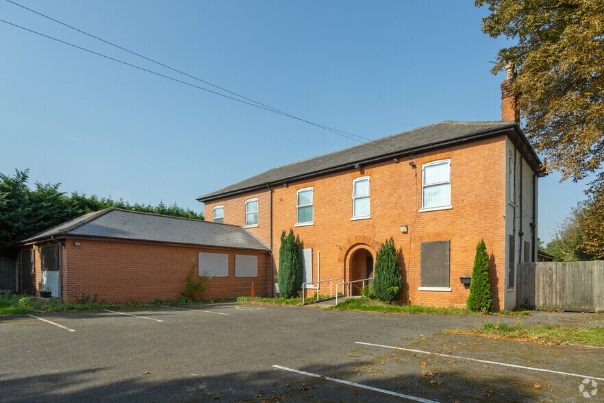 96 Draycott Rd, Derby DE72 3DB UK